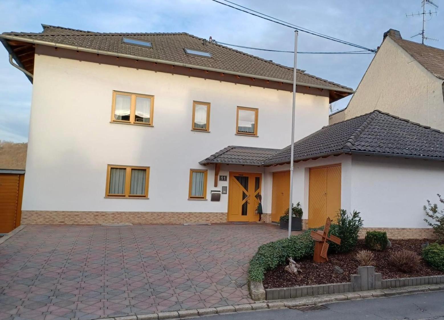 Ferienwohnung Rhens Am Rhein エクステリア 写真