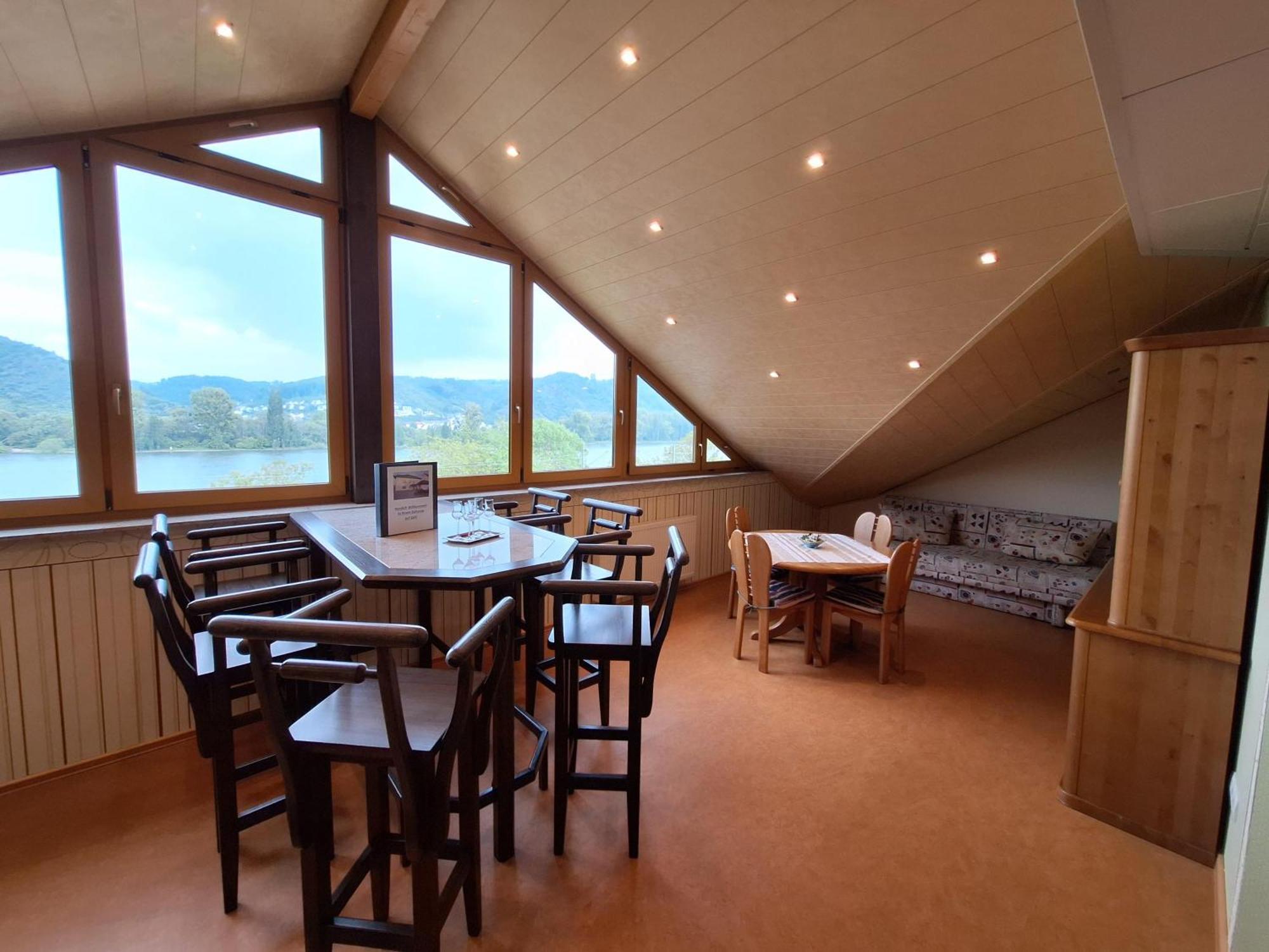 Ferienwohnung Rhens Am Rhein エクステリア 写真